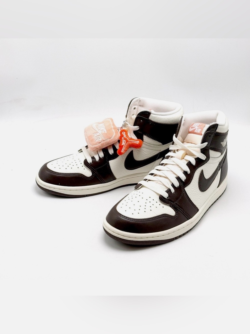 Nike Air Jordan 1 Retro High OG Light Madder Brown Root Women’s Size 7.5 NWT